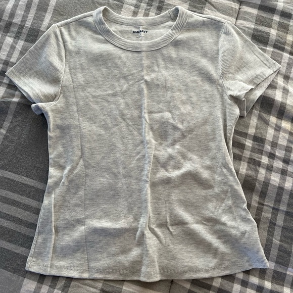 Old Navy Tops - Off white old navy ribbed T-shirt, new without tags